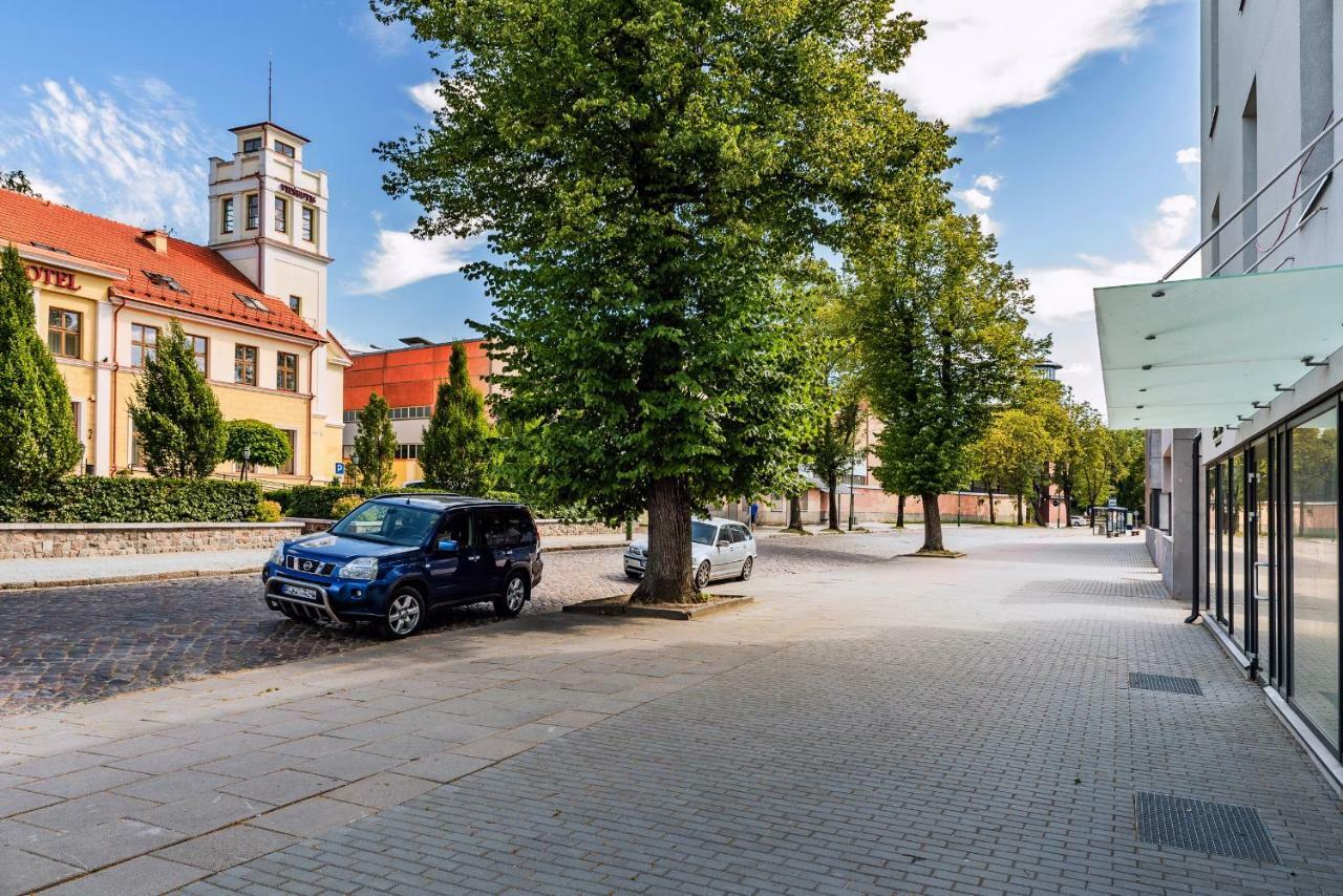 Lovely Oldtown Apartment Klaipėda Buitenkant foto