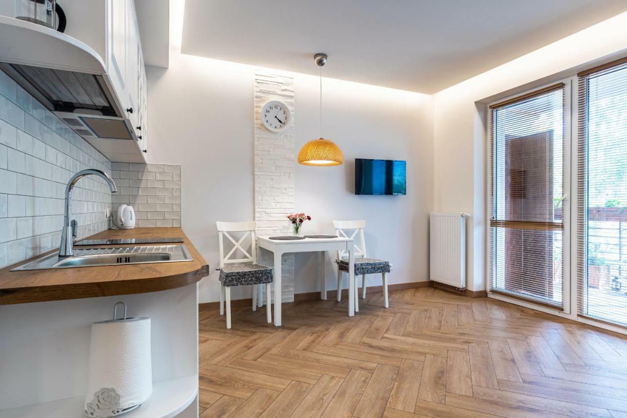Lovely Oldtown Apartment Klaipėda Buitenkant foto